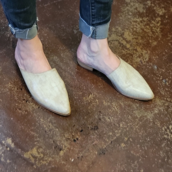 Mi.iM leather mule shoes - Picture 15 of 16